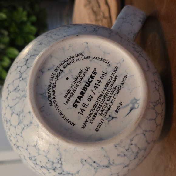 Starbucks Ceramic White Bubble Speckled Mug - Picture 4 of 5